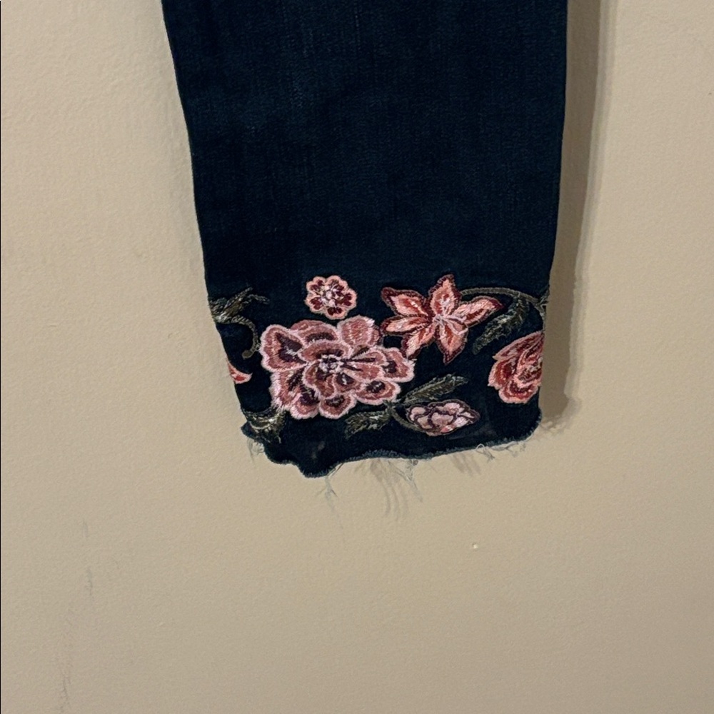 Driftwood Colette Embroidered Floral Straight Leg Jean - Picture 5 of 7